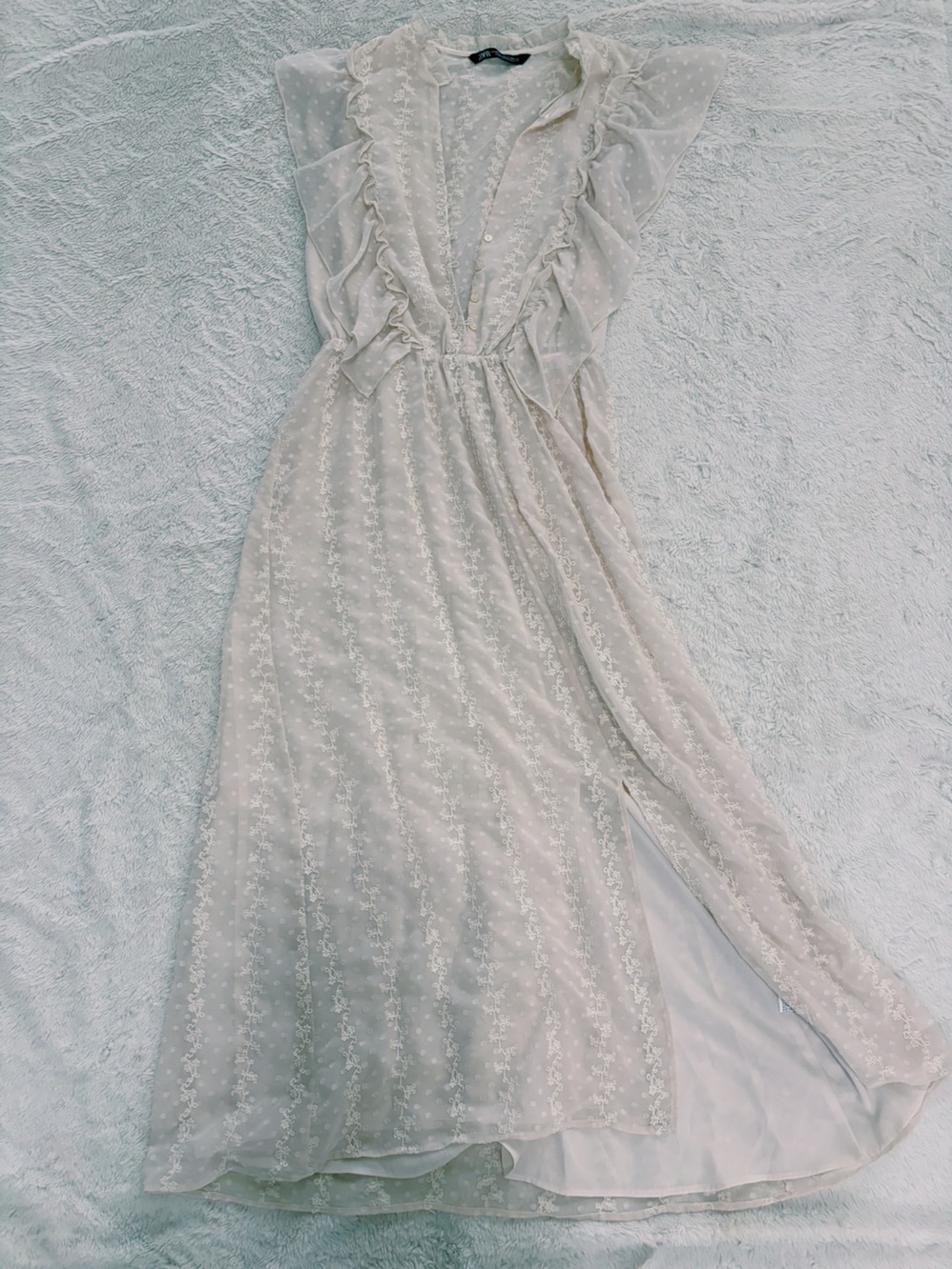 Elegant Ivory Ruffle Maxi Dress